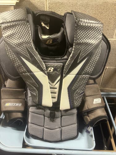 XL 2022 Brian's Optik 2 Goalie Chest Protector (Used)