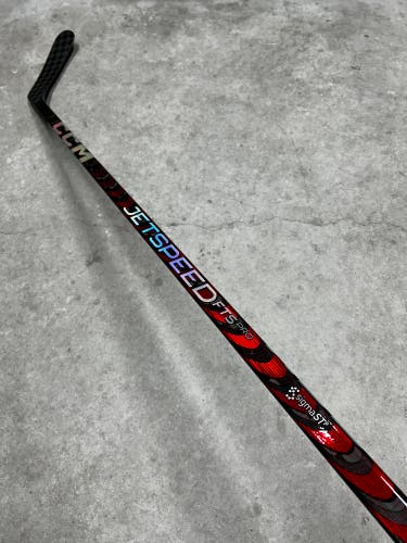90 Flex P92M Senior CCM JetSpeed FT5 Pro Right Hand Hockey Stick Pro Stock NHL (New)