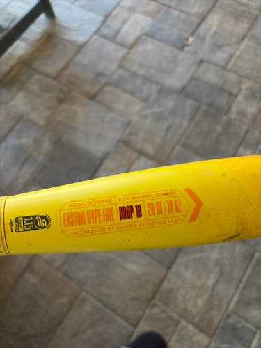 Easton Hype Fire Composite USSSA Certified Bat (-10) 18 oz 28" (Used)