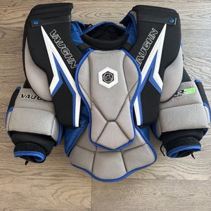 Small 2022 Vaughn SLR3 Pro Carbon Goalie Chest Protector (Used)