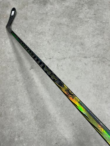 87 Flex P28 Senior Bauer Proto R Right Hand Hockey Stick Pro Stock (New)