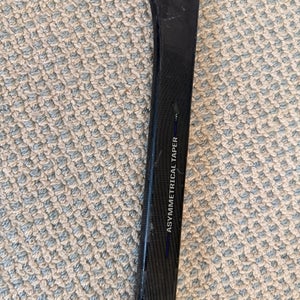 Junior CCM Ribcor Trigger 7 Pro Right Handed Hockey Stick P92 40 Flex (Used)