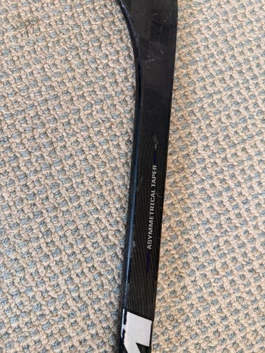 Junior CCM Ribcor Trigger 7 Pro Right Handed Hockey Stick P92 40 Flex (Used)