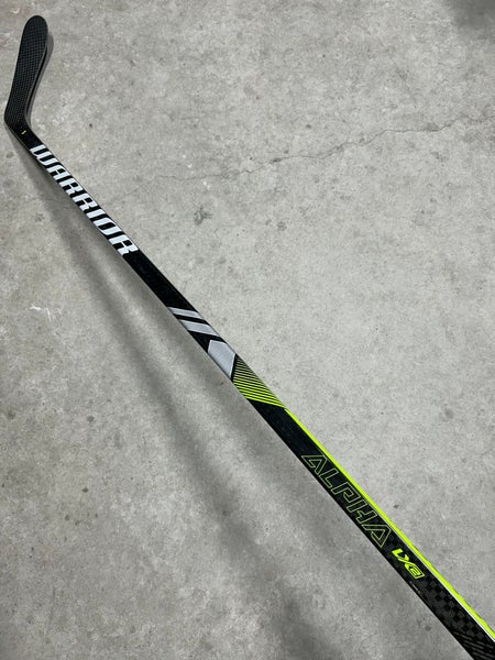 65 Flex P28 Senior Warrior Alpha LX2 Right Hand Hockey Stick Pro Stock (New)