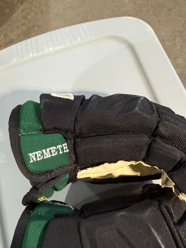 Bauer Vapor Hyperlite Gloves 14" Pro Stock (Used)