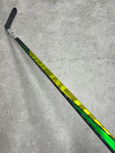 95 Flex Custom P28 Senior Bauer Supreme Ultrasonic Pro Stock Right (New)