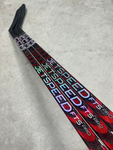 3 PACK 85 Flex P28 Senior CCM JetSpeed FT5 Pro Right Hand Hockey Stick Pro Stock NHL (New)