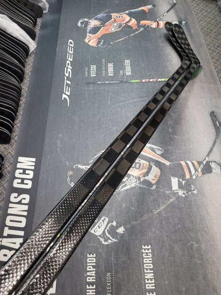 2 PACK | P92 | 65 Flex NEW! CARBON Pro Extra Lite Hockey Stick Left Handed (New)