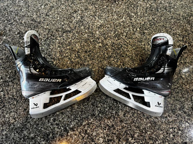 Bauer Vapor X Shift Pro Hockey Skates Regular Width 6.5 (Used)