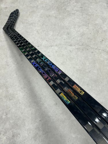 3 PACK 90 Flex P28M Senior CCM XF Ghost Right Hand Hockey Stick (New) Pro Stock