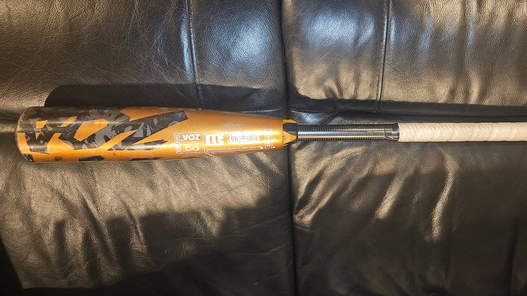 2023 DeMarini Zoa Composite USSSA Certified Bat (-11) 16 oz 27" (Used)
