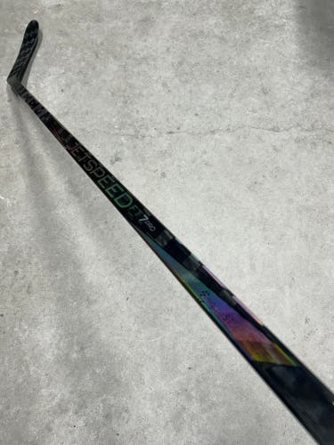 90 Flex P28M Senior CCM Jetspeed FT7 Pro Right Hand Hockey Stick Pro Stock (New)