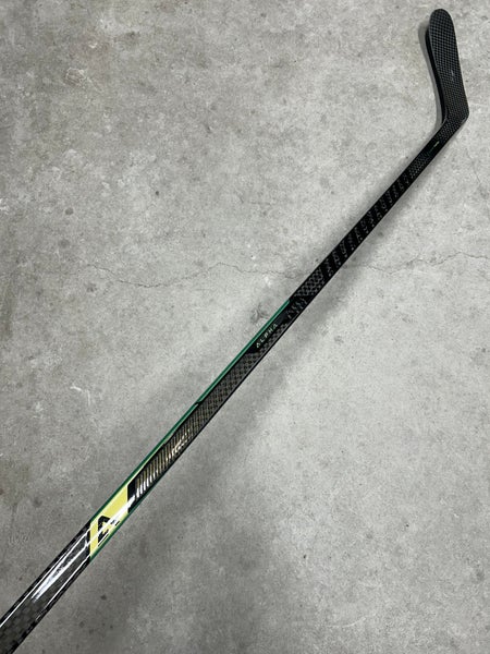 85 Flex P28 Senior Warrior Alpha Lx3 Pro Left Hand Hockey Stick Pro Stock (New)