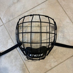 Large CCM FM580 (Used)