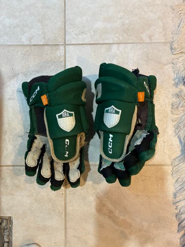 CCM D30 Gloves 15" Boston Hockey Academy (Used)