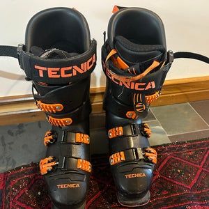 Mondo 24 & 24.5 Unisex Tecnica All Mountain Firebird WC Ski Boots Medium Flex (Used)