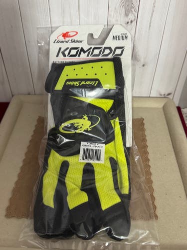 Yellow and Black Adult Medium Lizard Skins Batting Gloves (New)