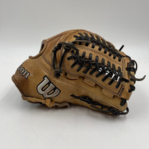 Wilson A2K D33 11.75 Pitchers Infield Baseball Glove