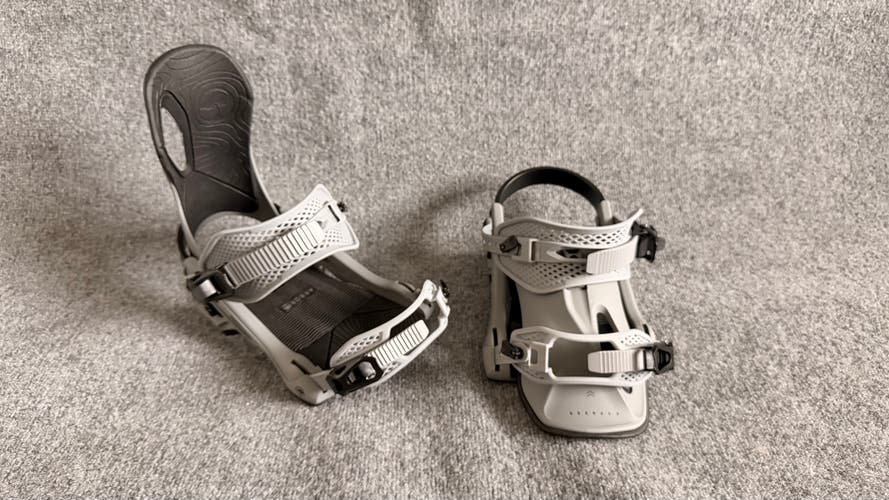Arbor Cypress Snowboard Bindings (New)