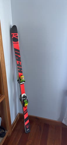 Rossignol Hero Skis with Look Pivot 18 bindings
