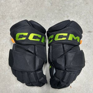 14” CCM HGPJSPP Dallas Stars Pro Hockey Gloves (New)