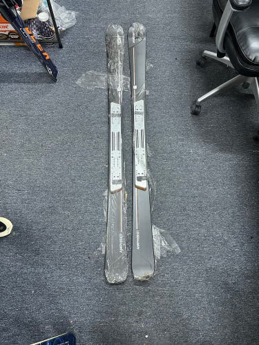 Elan Amphibio 170 cm Skis (New)
