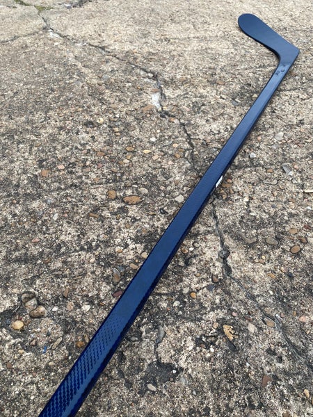Blue Blackout Pro Stock Hockey Stick Grip P28 Left