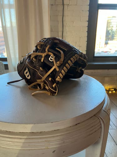 Wilson A1000 11.5" 1786 Infielder Baseball Glove