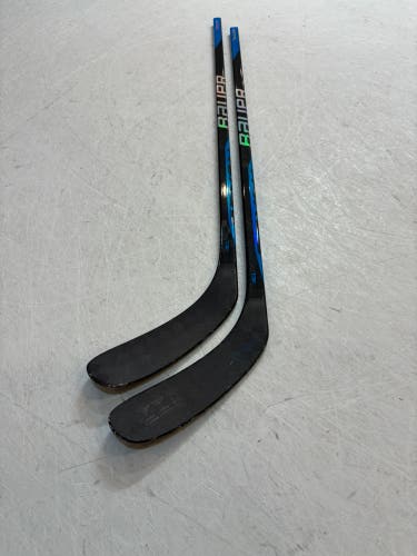 Junior Bauer Nexus Sync Right Handed Hockey Stick P88 30 Flex (Used)
