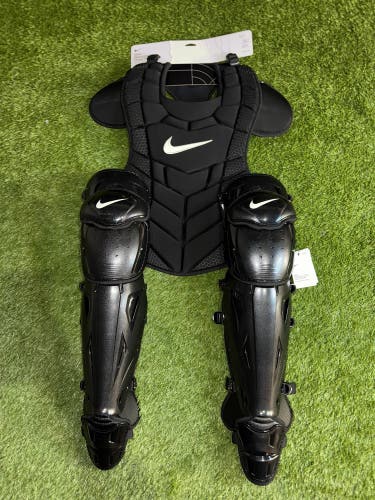 New Nike Diamond Elite Catcher’s Gear Set Black 17”