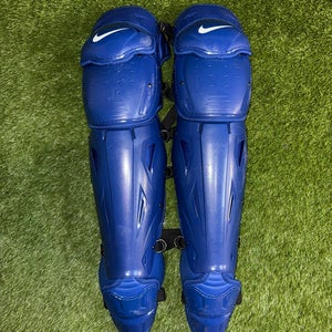 New Nike Diamond Elite Catcher’s Leg Guards Blue 17”