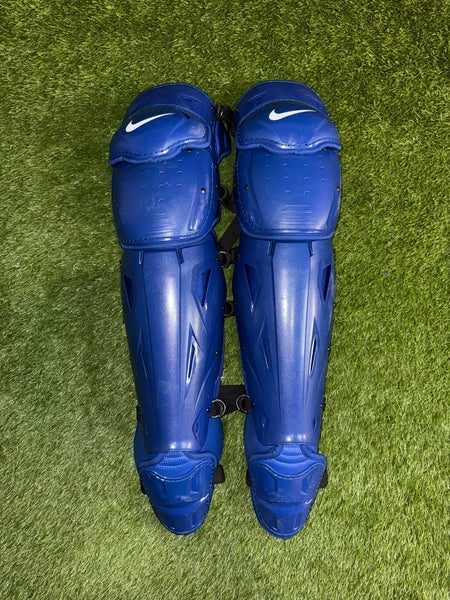 New Nike Diamond Elite Catcher’s Leg Guards Blue 17”
