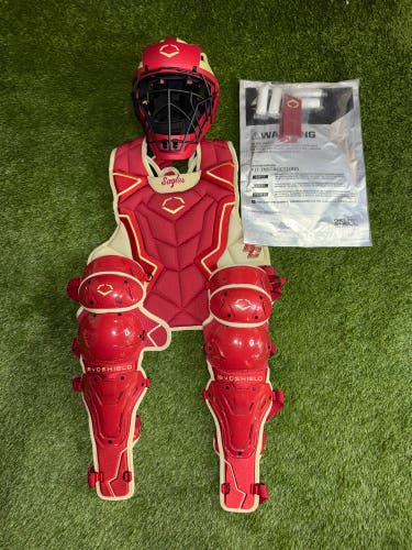 New EvoShield Catcher’s Gear Set Boston College Adult