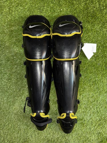 New Nike Diamond Elite Catcher’s Leg Guards Military Appreciation 17”