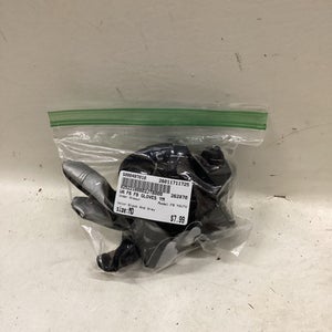 Used Under Armour F8 YOUTH FB Gloves Black And Grey MD 11725-S000497010