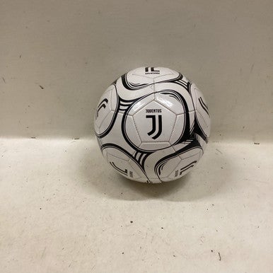 Used JUVENTUS SOCCER BALL All Size Soccer Ball Black 5 11725-S000494452
