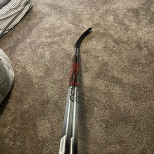 Senior CCM JetSpeed FT6 Team Left Hand Hockey Stick P29 85 Flex (New)