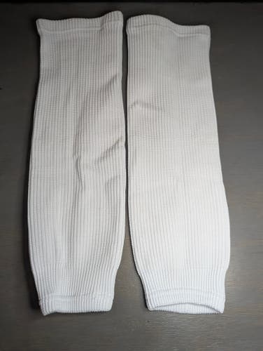 White Youth Socks (Used)