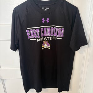 Black Medium/Large Men's Under Armour Shirt (Used)