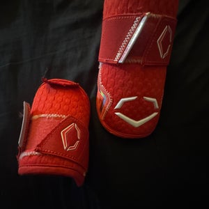Red Senior EvoShield Elbow Guard Elbow Protection (Used)