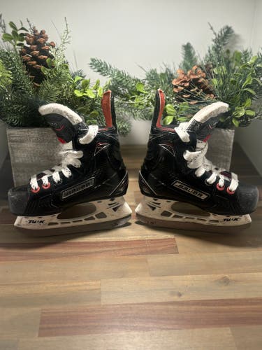 Bauer Vapor 1X Hockey Skates  Youth Size 9