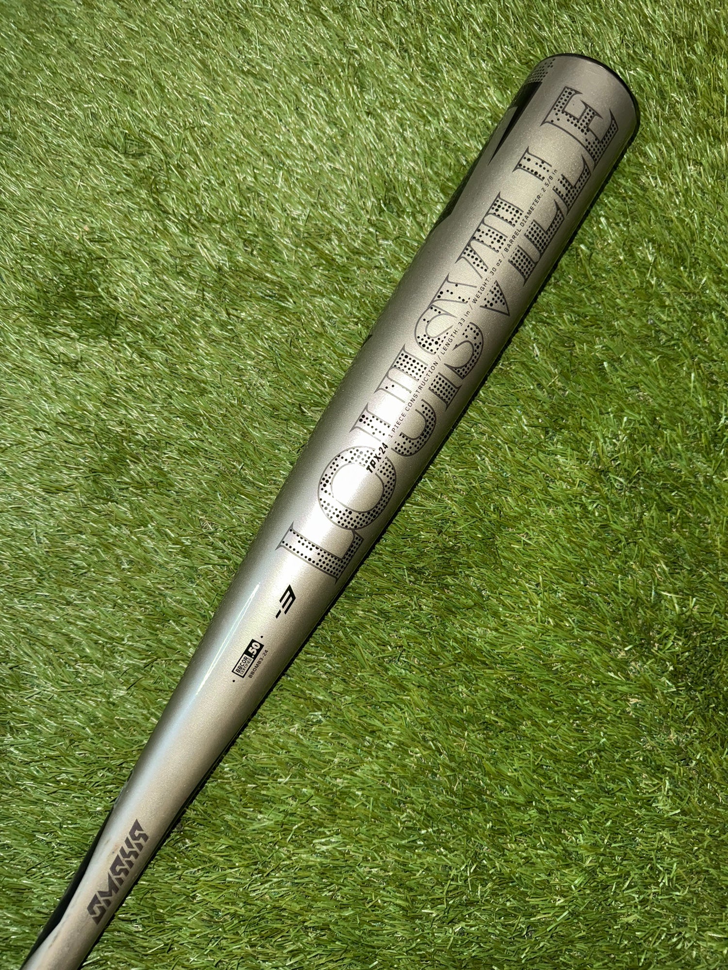 Batte De Baseball Louisville Slugger Omaha - 33 Pouces / 30 Onces Batte De Baseball Louisville Slugger Omaha - 33 Pouces / 30 Onces