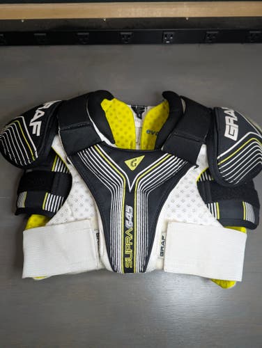 Medium Junior Graf Shoulder Pads (Used)