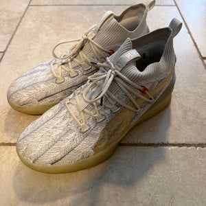 PUMA Clyde Court Disrupt Peace On Earth Sneakers in Vaporous Gray