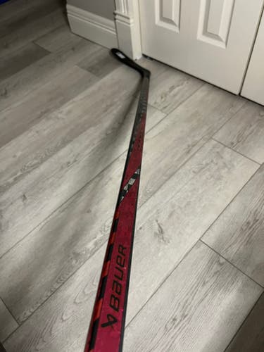 Senior Bauer Twitch Left Hand Hockey Stick P92 70 Flex (New)