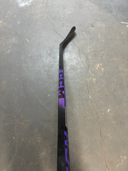 Intermediate CCM Ribcor Trigger 10 Pro Right Handed Hockey Stick P28 65 Flex Pro Stock (New)