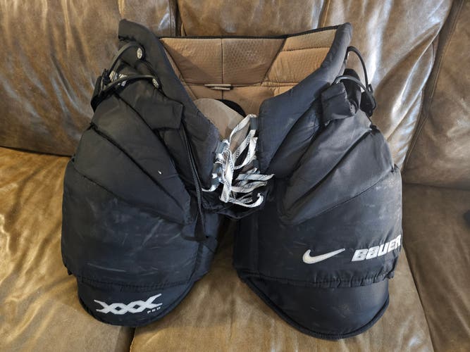 Senior Nike Bauer Vapor XXX Pro Hockey Goalie Pants (Used)