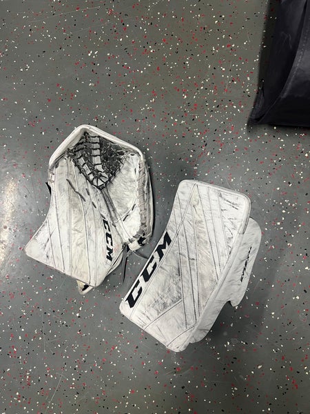 Ccm EFlex 5.9 glove blocker