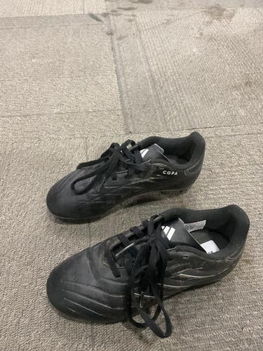 Used Adidas Soccer Cleats Black Junior 01 11614-S000229523