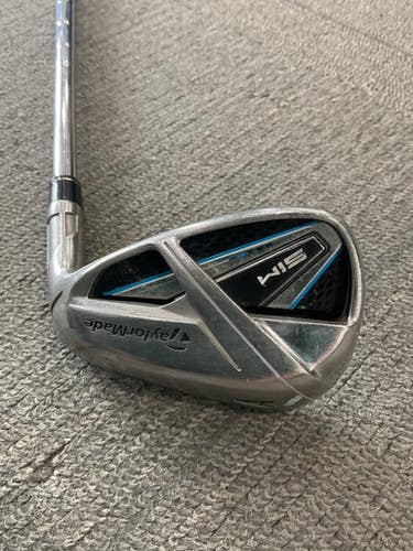 Used Taylormade SIM MAX Golf Wedge Mens RH Gap/Approach Wedge 11614-S000229461